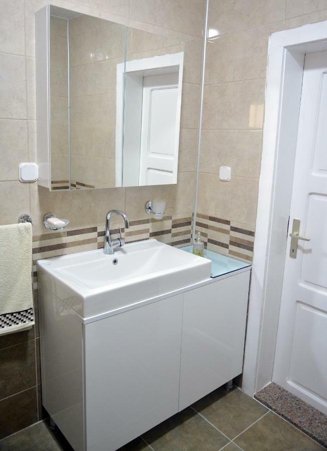 Ms Apartment โอครีด ภายนอก รูปภาพ