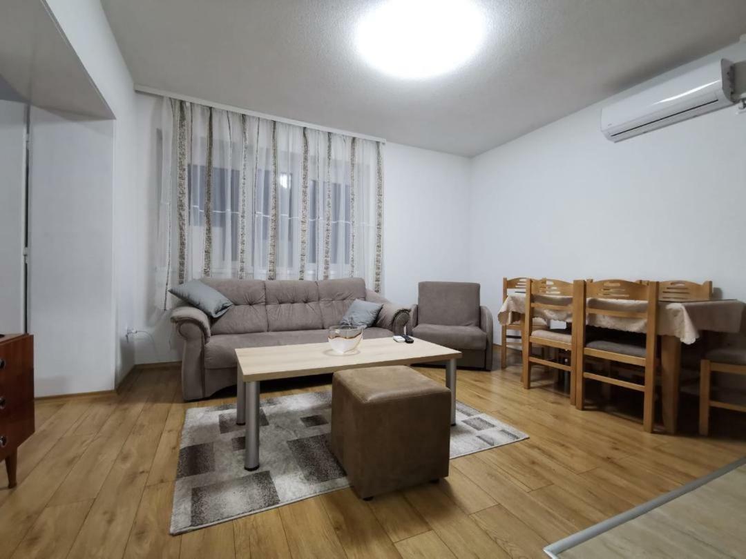 Ms Apartment โอครีด ภายนอก รูปภาพ